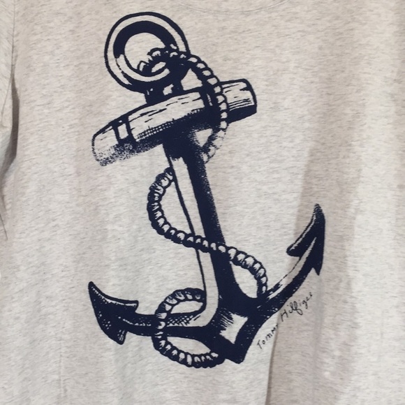 TOMMY HILFIGER Anchor Print Scoop Neck Graphic Tee - Picture 2 of 8